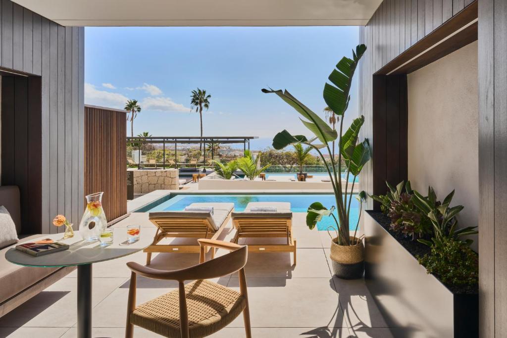 Royal Hideaway Corales Villas hotel tenerife