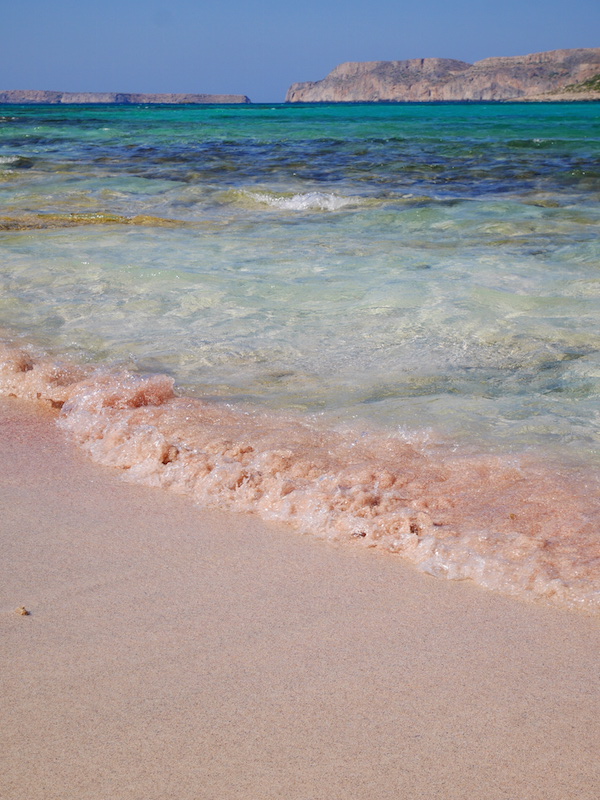 Roze zand bij balos beach kreta