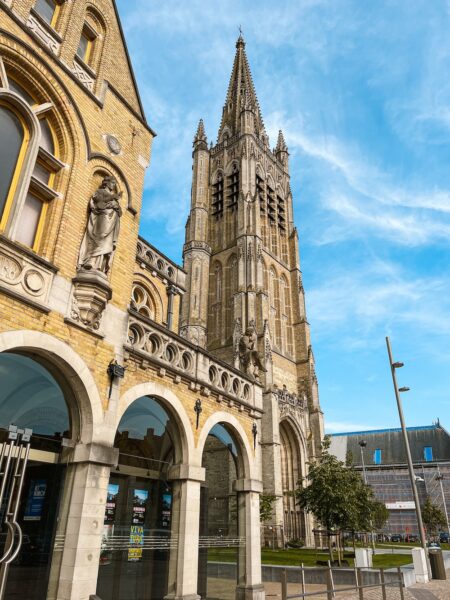 Sint Maartenskathedraal bezienswaardigheden Ieper