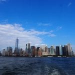 Skyline-New-York-vanaf-boot-statue-of-liberty