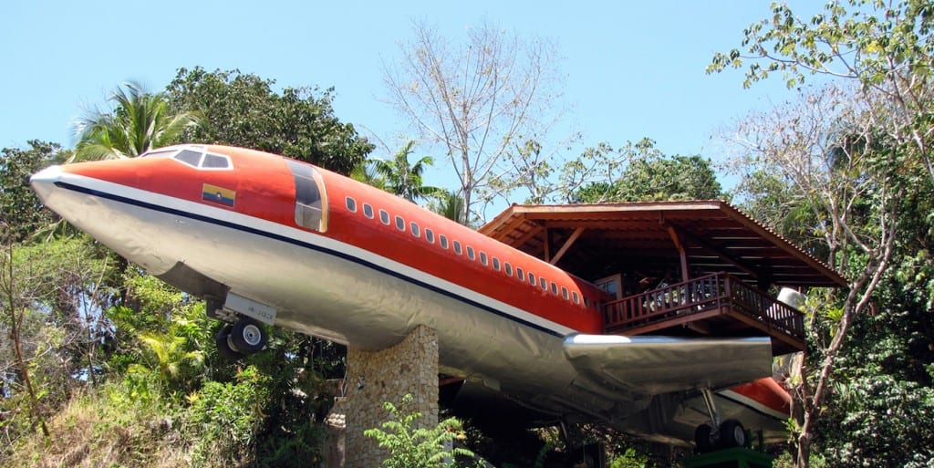 Slapen in een vliegtuig costa rica