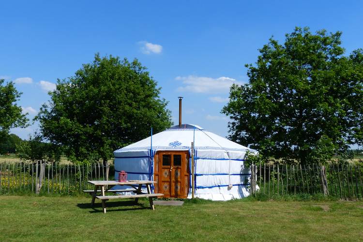 Slapen in een yurt in Nederland