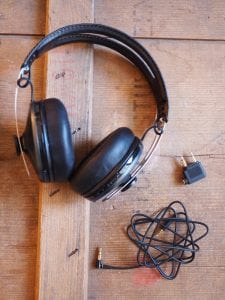 Snoer-Headphones-Noise-Cancelling-Sennheiser