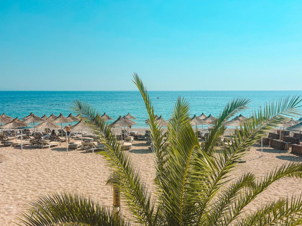 Strand Himarë bedjes