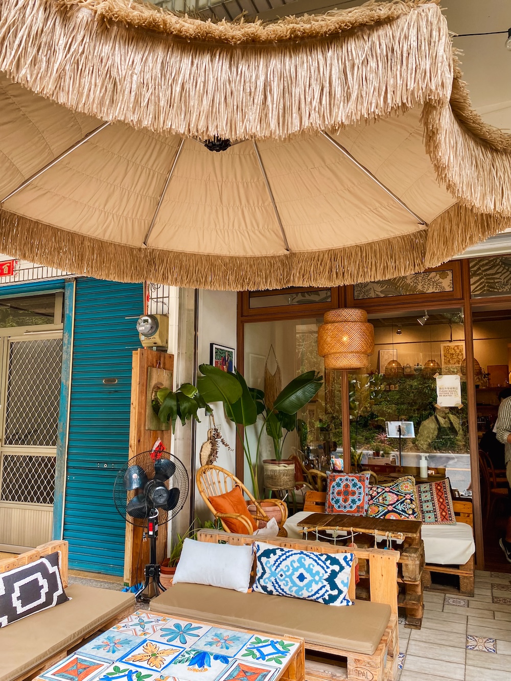 Sun Moon Lake Nomad Day Cafe