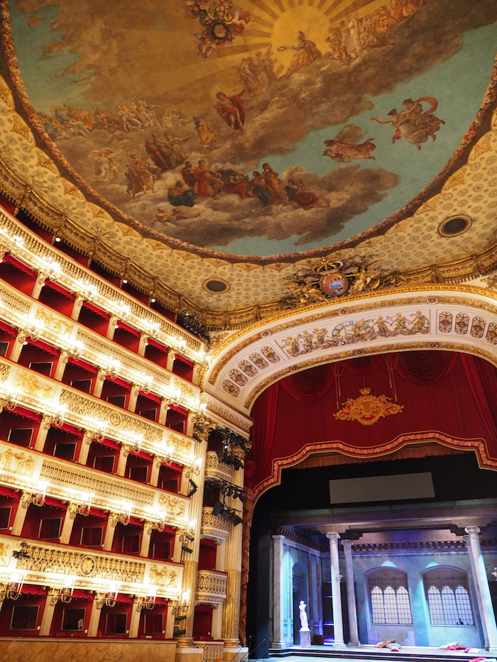 Bezienswaardigheden Napels Teatro San Carlo