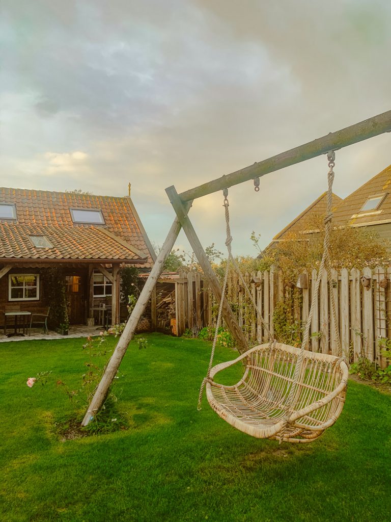 Texel OpOost tuin lodge-2