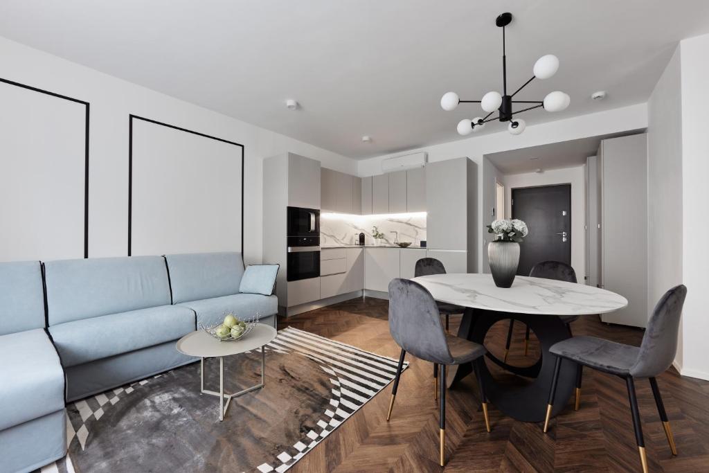 The Amberlyn Suite Hotel