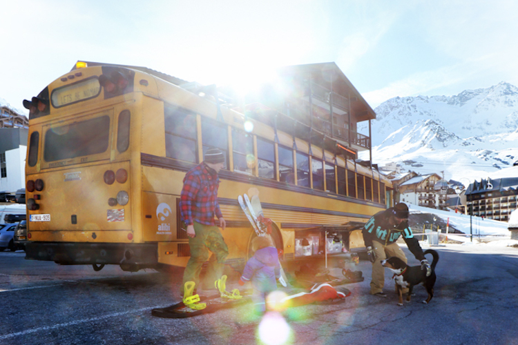 The Nomads Bus Val Thorens