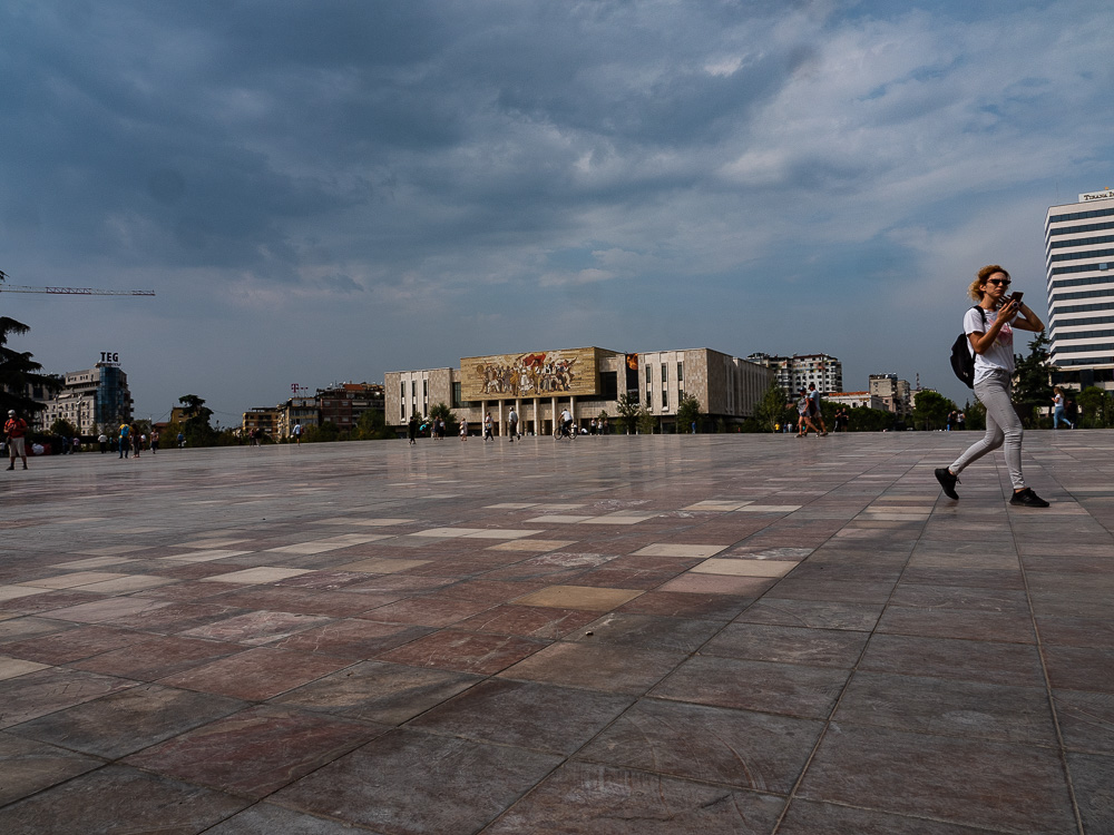 Tips Roadtrip Albanie Skanderberg plein in Tirana