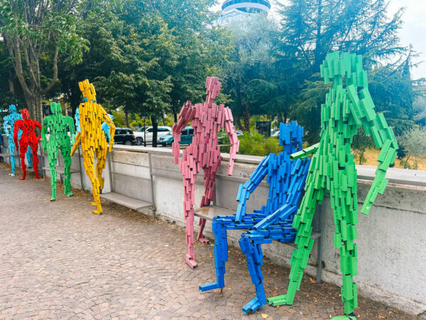 Tirana kunst, Reisroute Albanië
