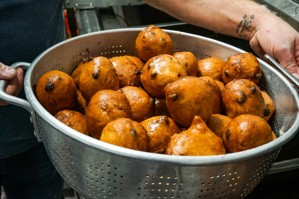 Typisch Nederlands Eten Oliebol