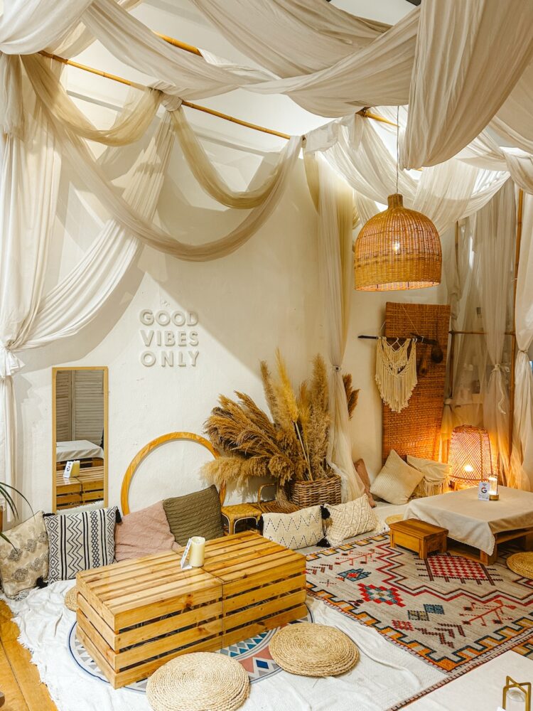 Utoo Boho Cafe & Patisserie