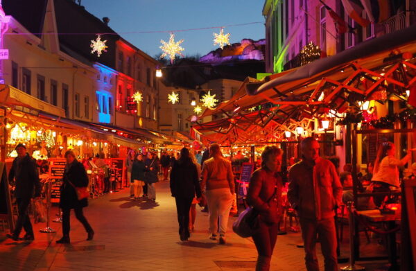 Kerststad Valkenburg kerstmarkt