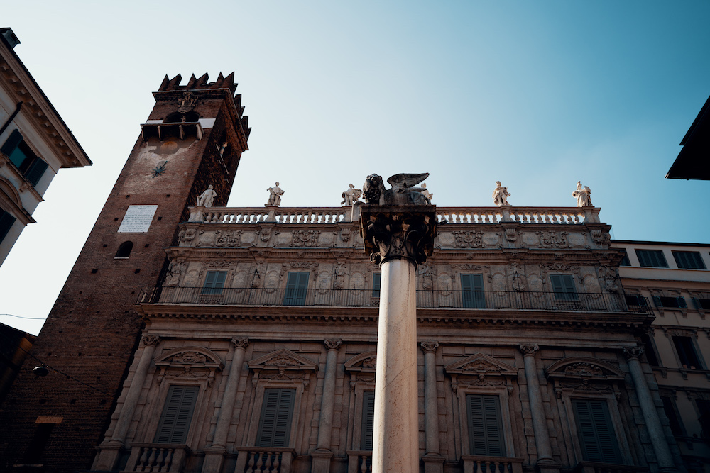 Verona gebouwen italie tips