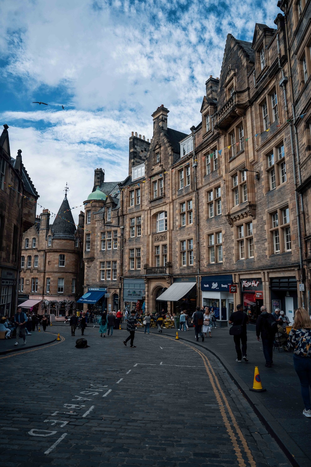 Victoria Street Edinburgh