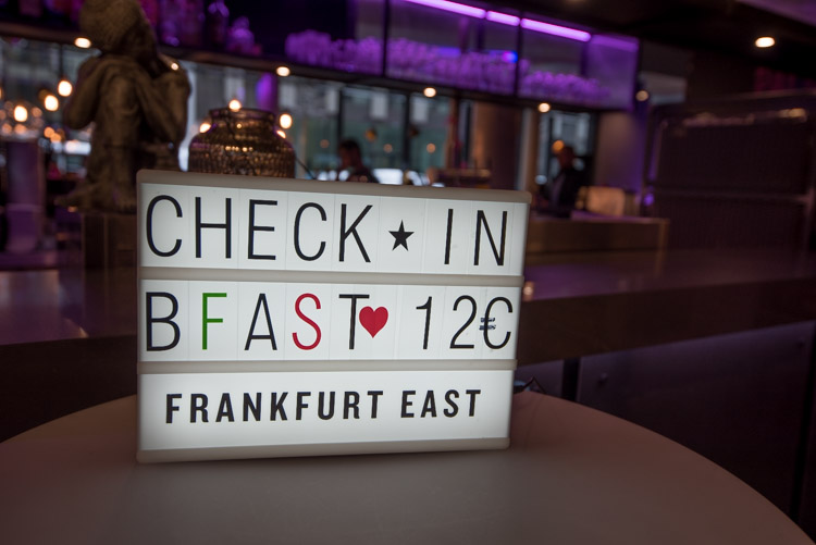 Wat te doen in Frankfurt winter moxy east hotel