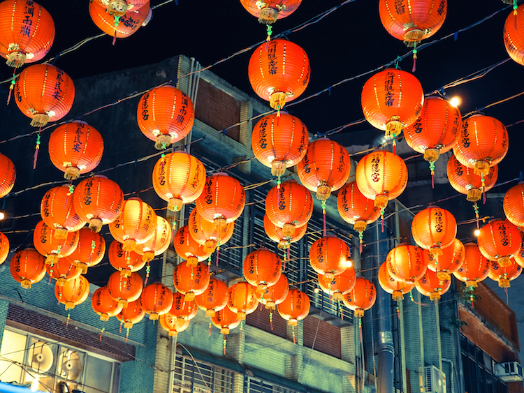wat te doen in taipei lampionen raohe street market