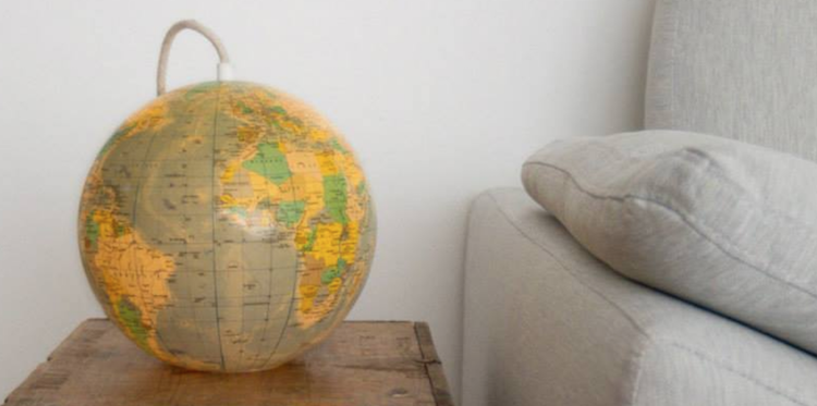 Wereldbol lamp in je woonkamer