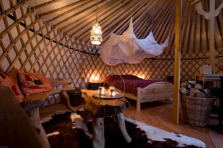 Yurt texel huren
