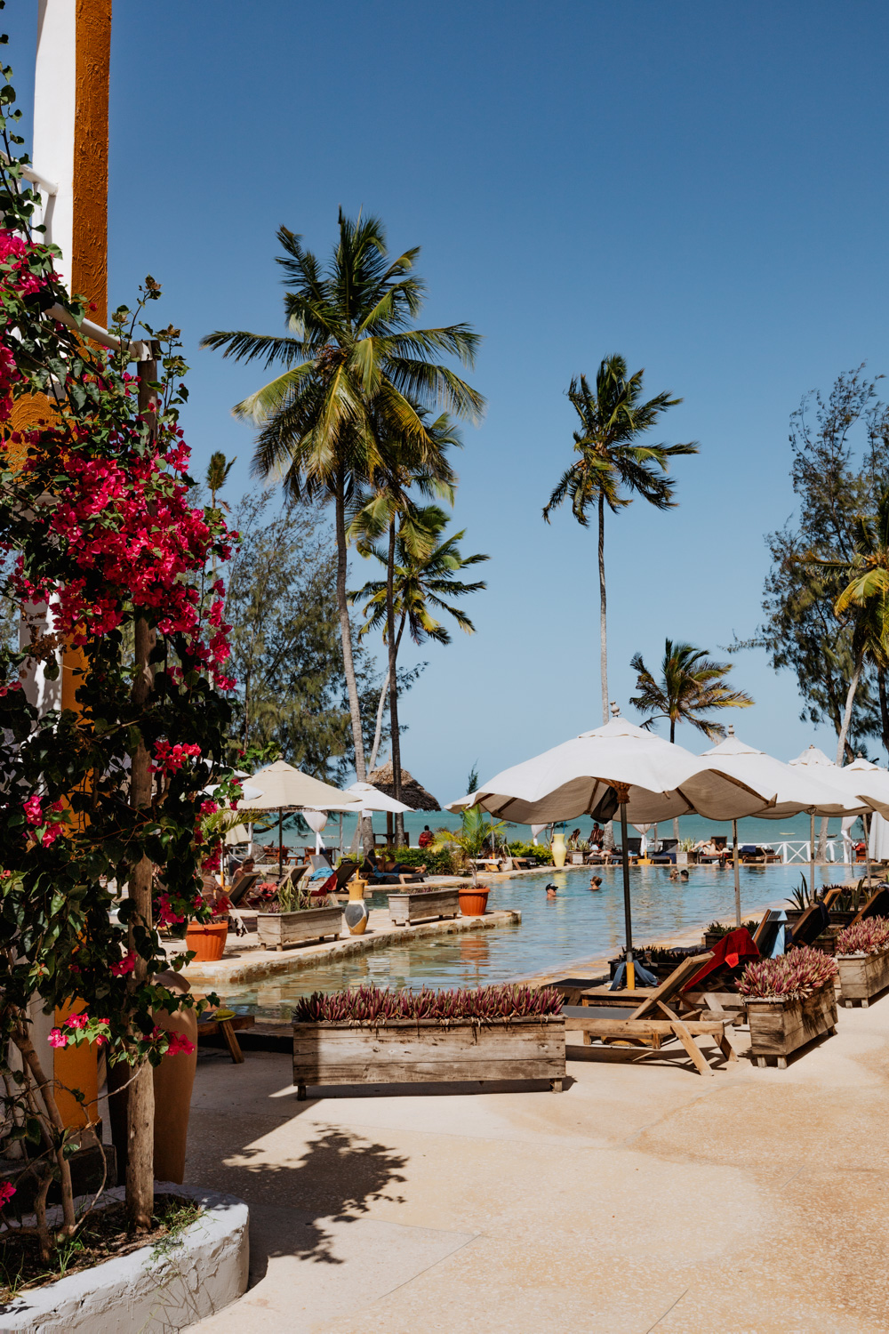 Zanzibar bay resort hotel