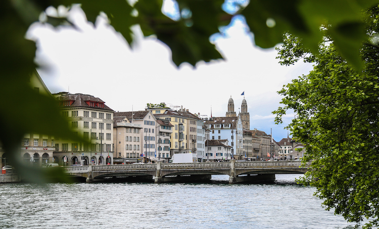Zurich-stedentrip rivier