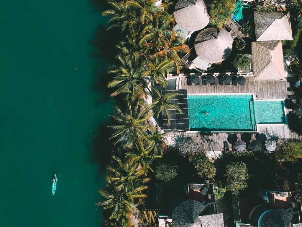 aana resort