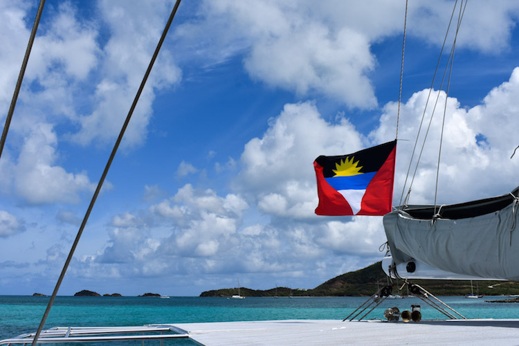antigua chase the race antigua sailing week vanaf de boot-3