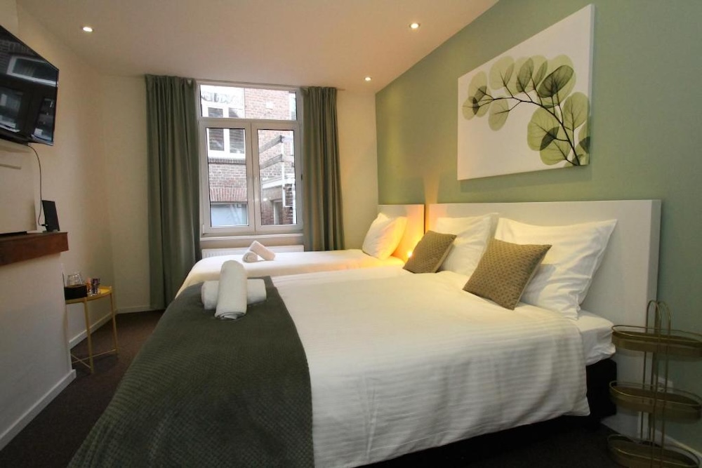 b&b de stadswal, B&B in Maastricht