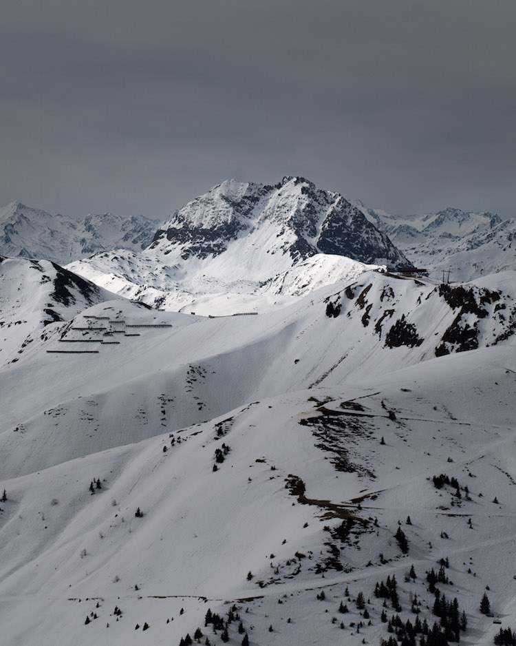 besneeuwde toppen kitzbuheler alpen