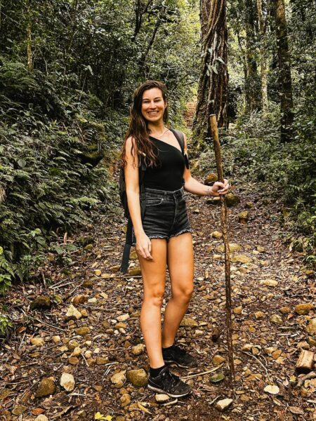 blije vrouw op El Pianista Trail