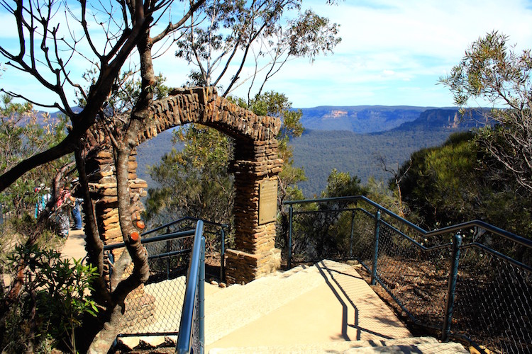 blue mountains hike
