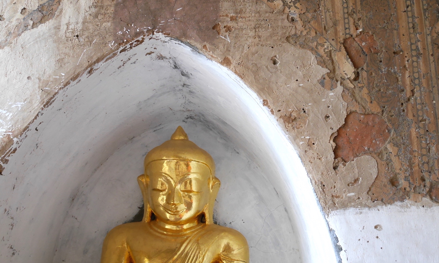 boeddha beeld myanmar tempel