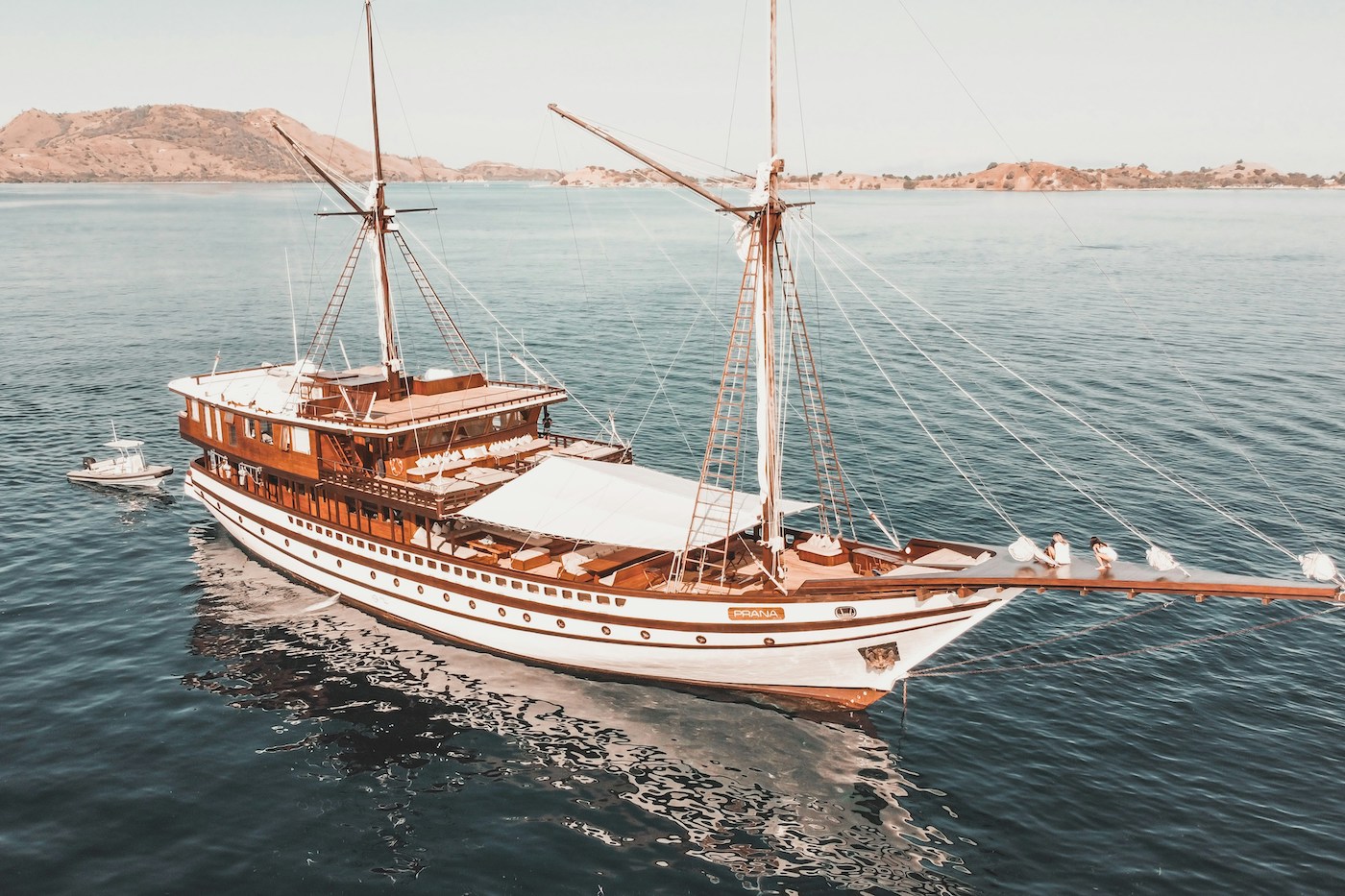 boot tour komodo welke boeken