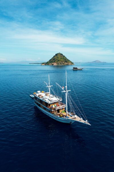 boot travass life komodo tour 3 dagen