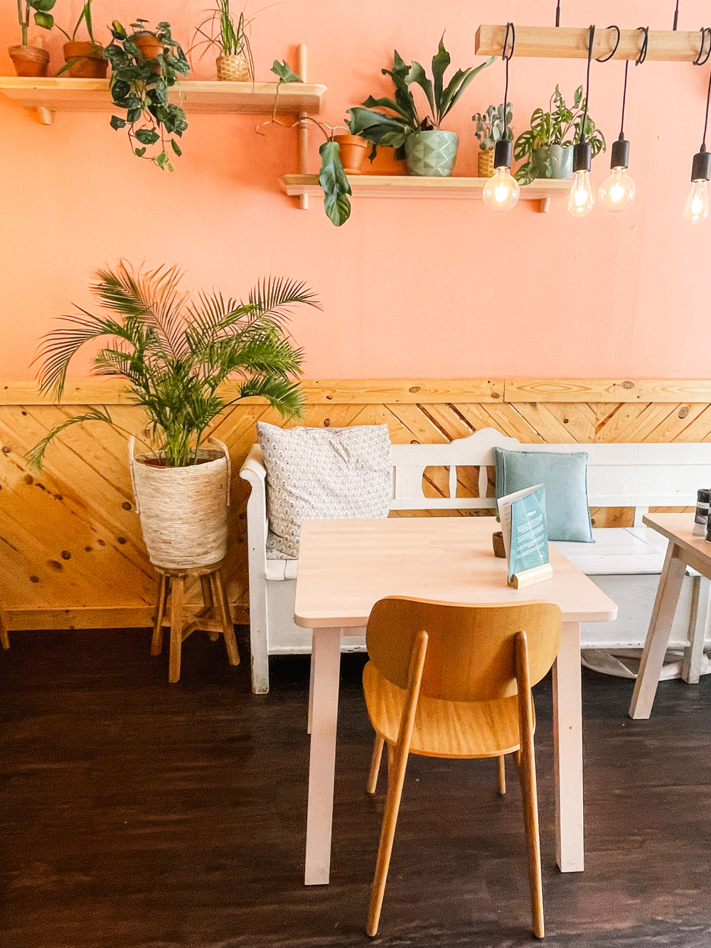 cafe flora lunchen dordrecht