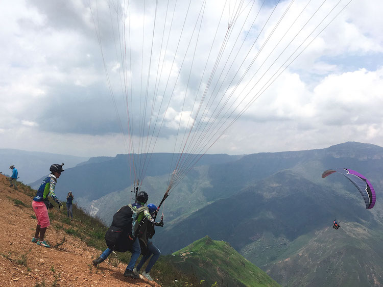 chicamocha canyon in Colombia paragliden