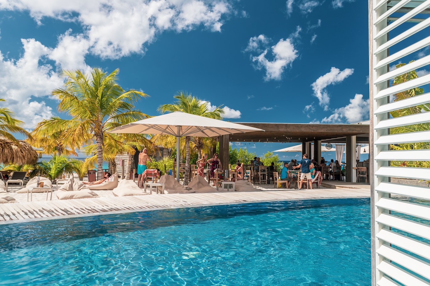 club tropicana bonaire