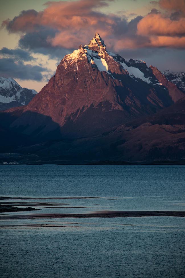cruise uitzicht in patagonie bergen