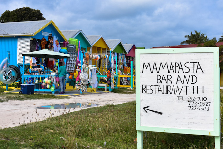 eiland antigua mama pasta bar