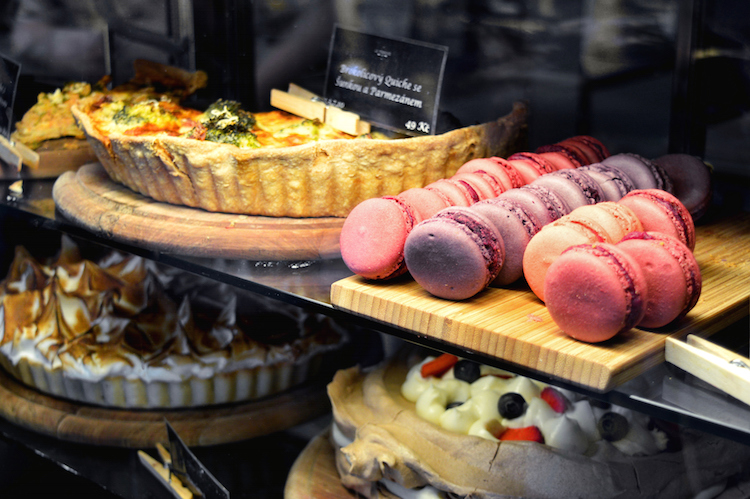 eten in Pilsen Frenchie 7