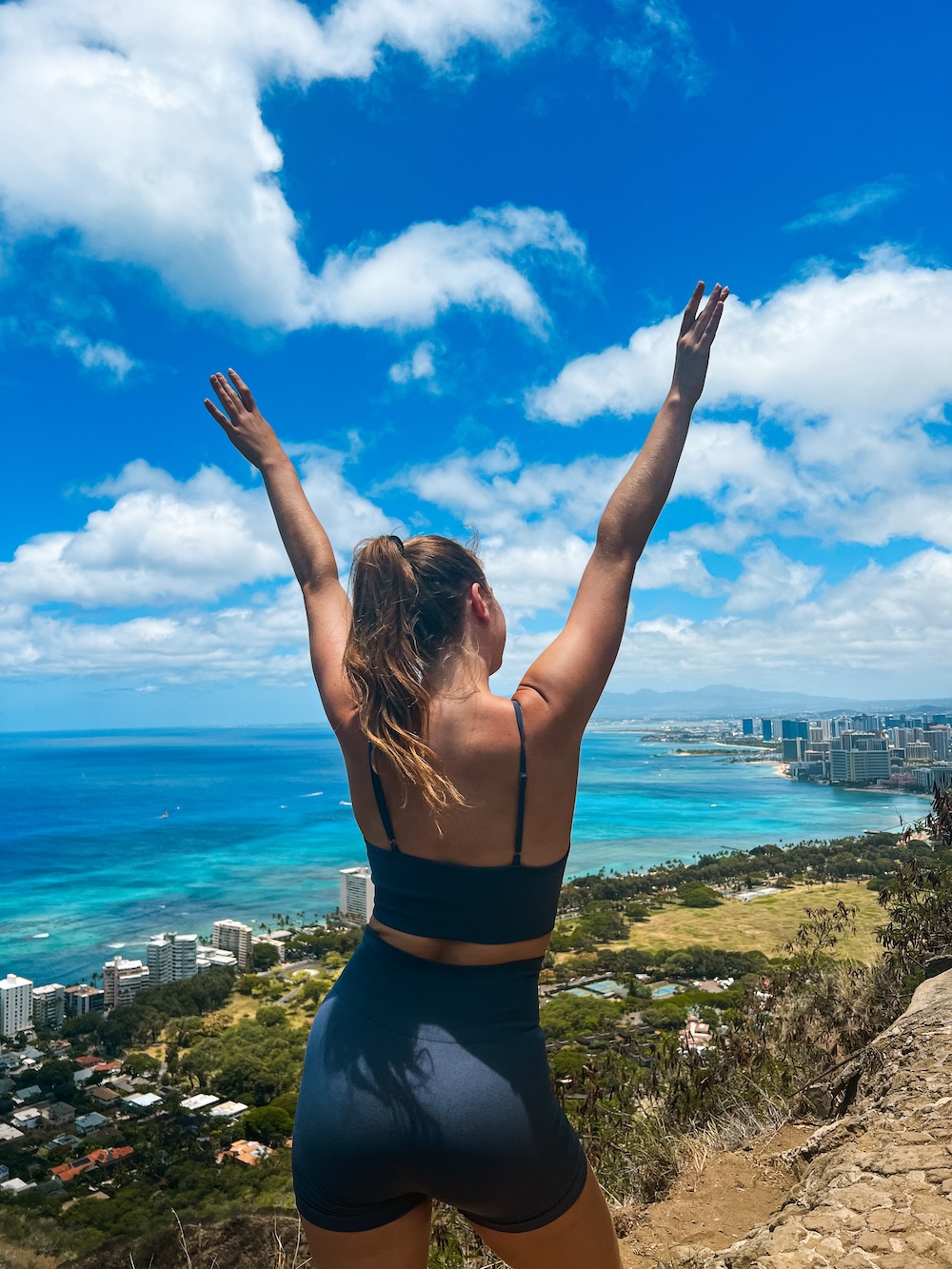 handen in de lucht, Diamond Head trail