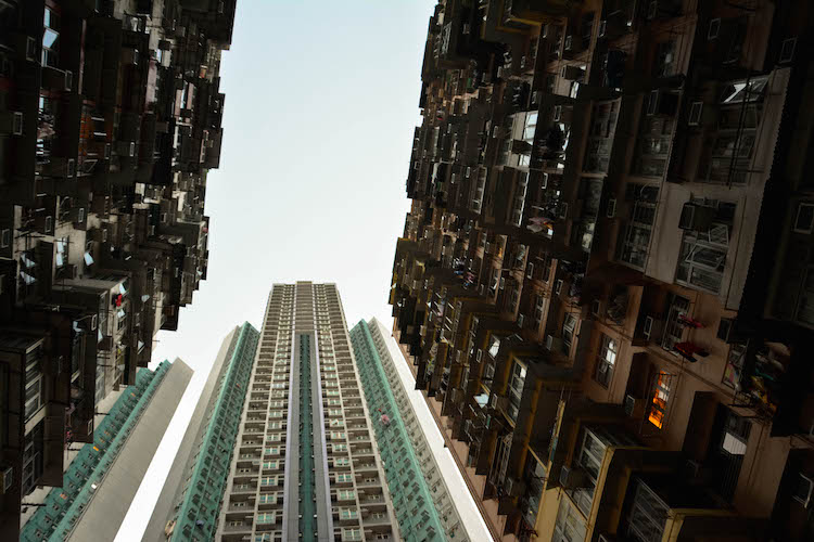 hoge skyscrapers in hong kong quarry bay