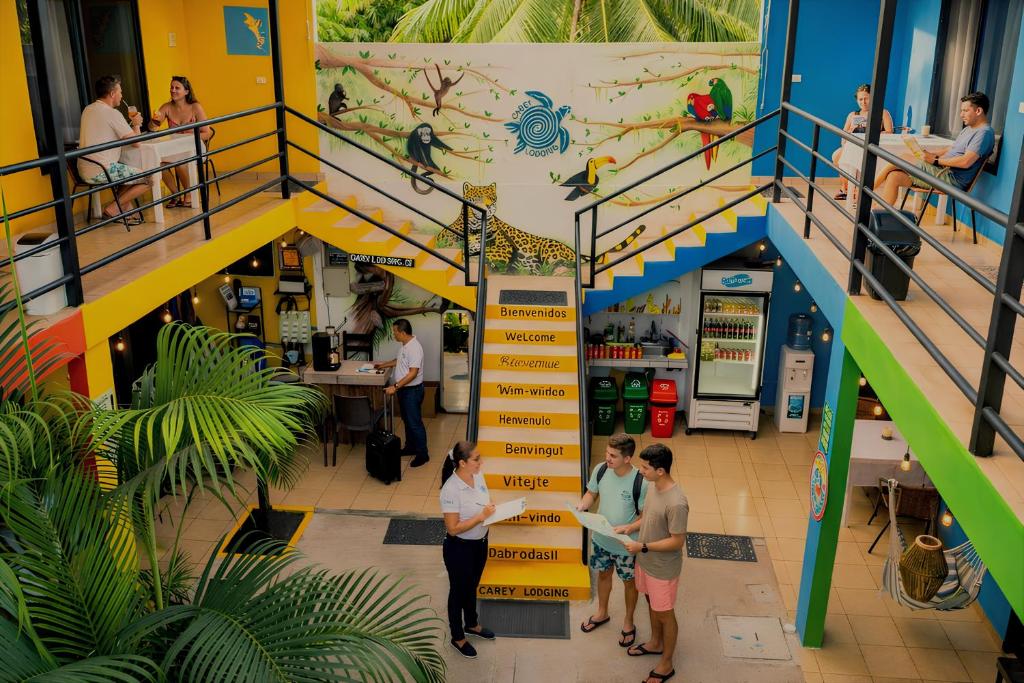 hostel costa rica Carey Lodging