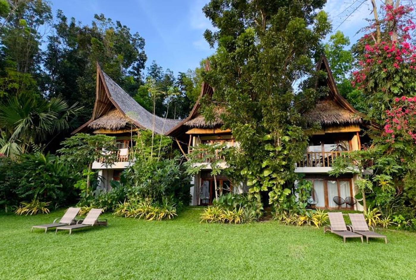 hotel bohol Fox & The Firefly Cottages