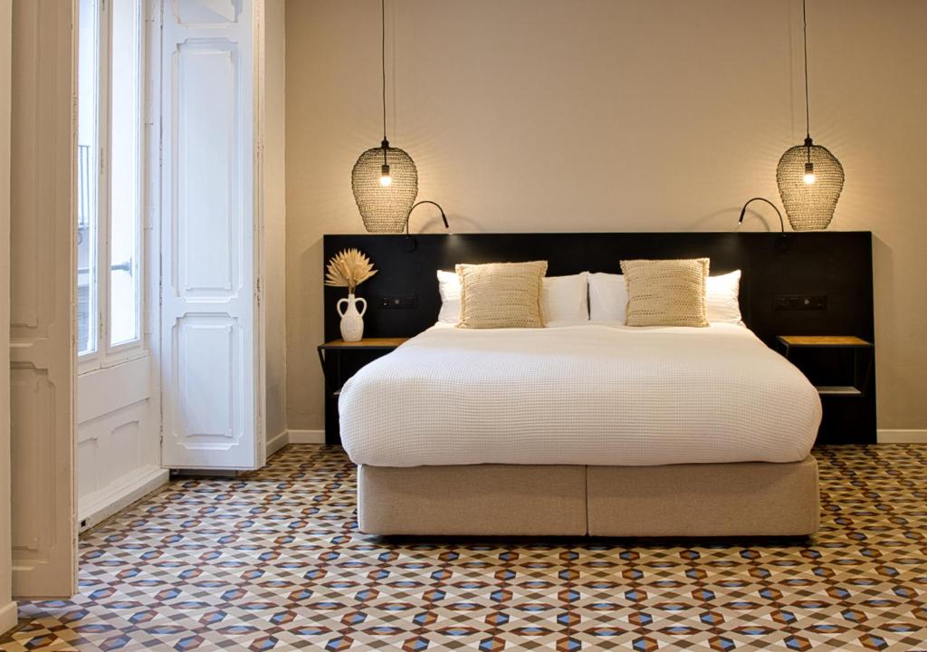 hotels valencia VALOLA Boutique Rooms