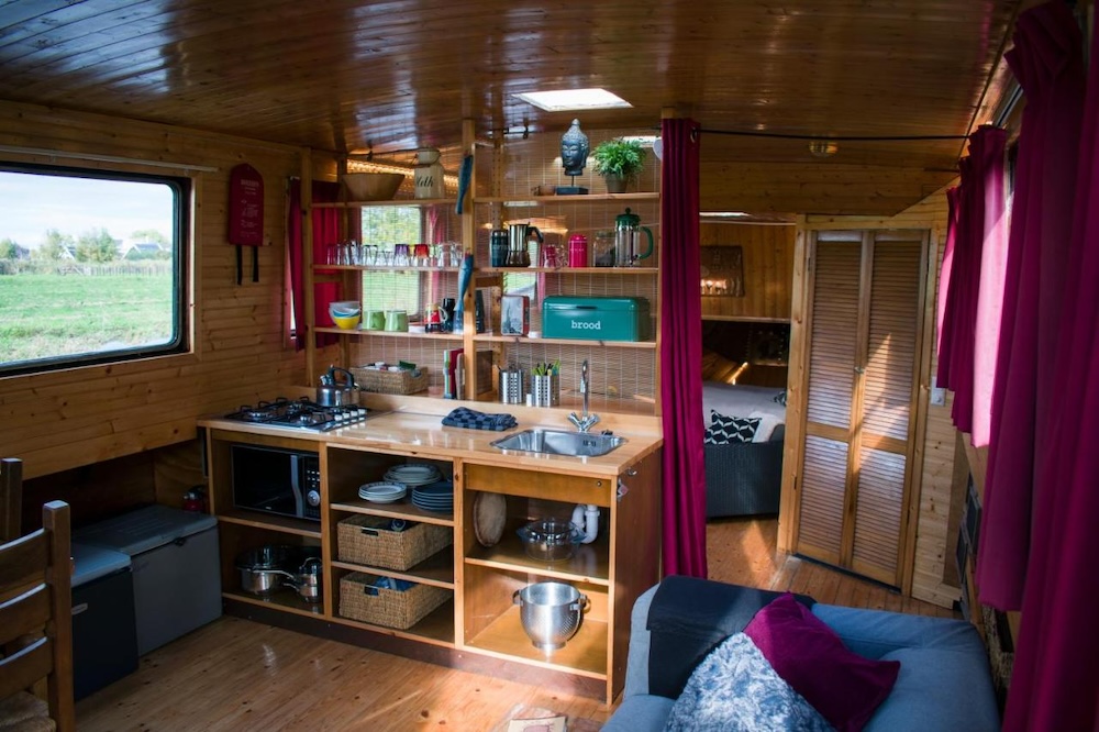houseboat Vinkeveen, bijzonder overnachten Nederland
