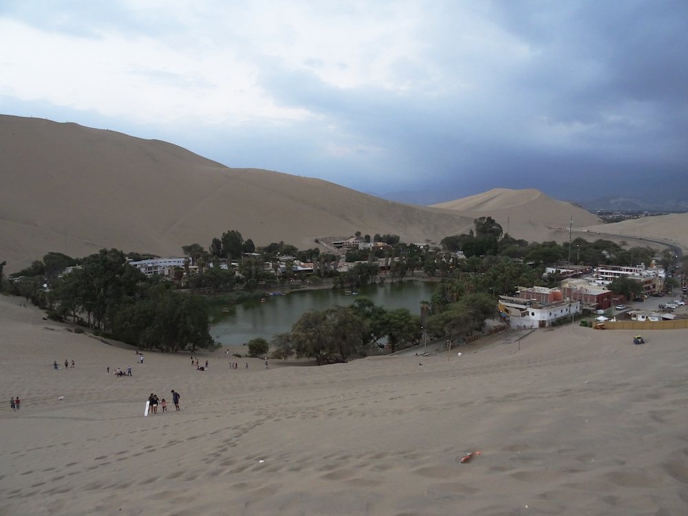 huacachina peru