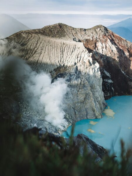 ijen vulkaan java turquoise meer