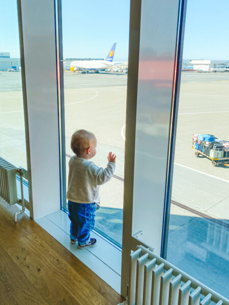 ijsland met kinderen vliegen naar reykjavik